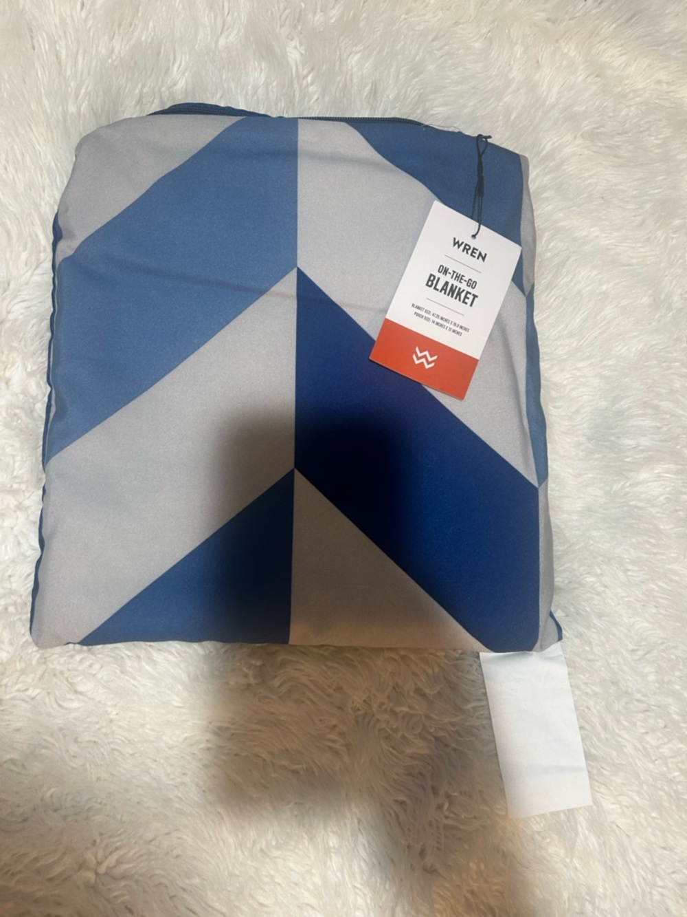 Wren Chevron Travel Blanket in Navy Blue & Light Gray